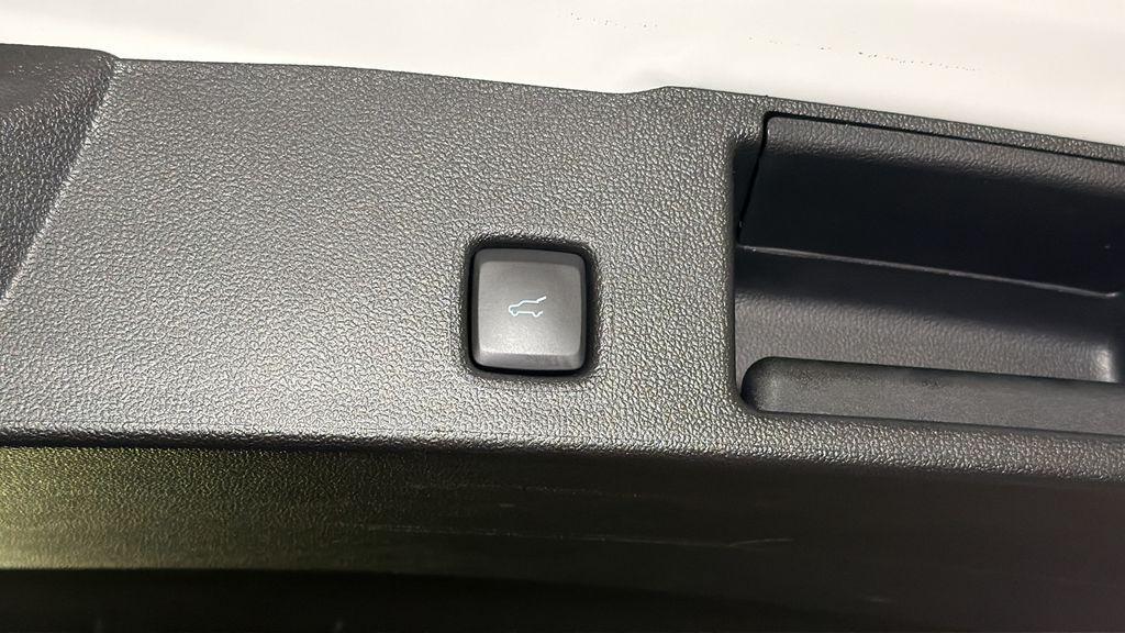 used 2022 Ford Escape car, priced at $18,997