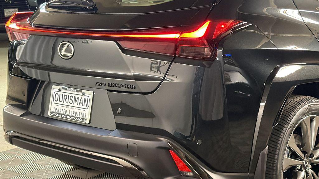 new 2026 Lexus UX 300h car, priced at $46,778