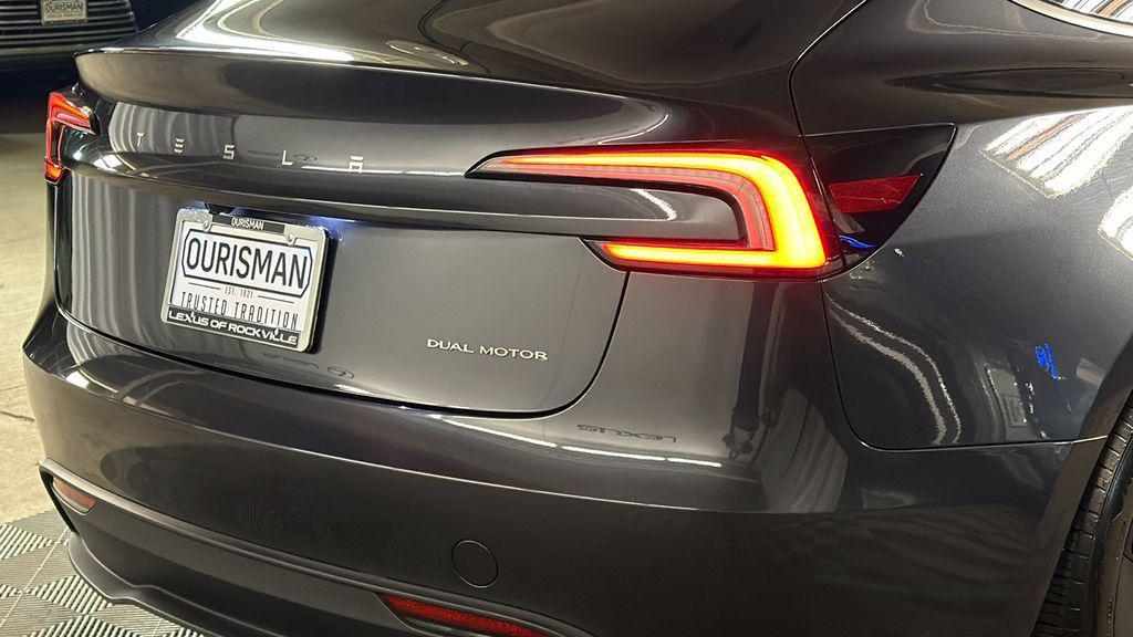 used 2025 Tesla Model 3 car, priced at $37,997