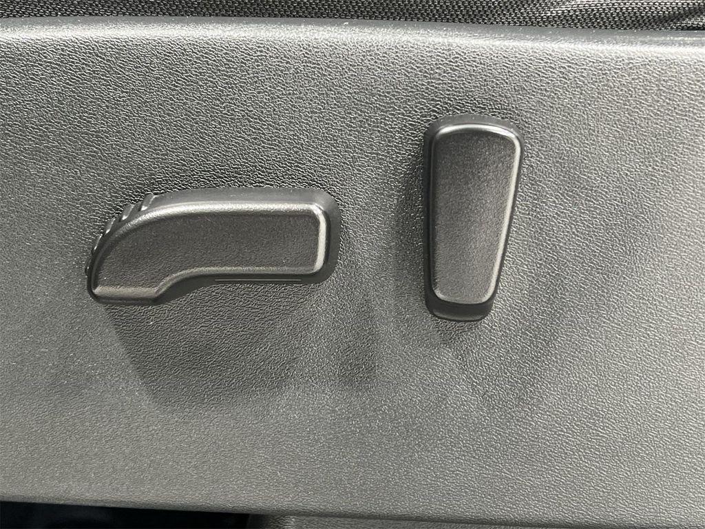 used 2023 Nissan Frontier car, priced at $29,884