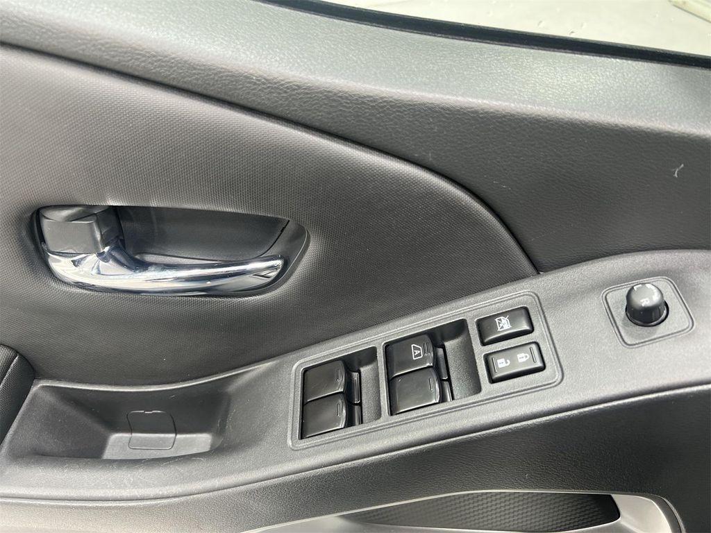 used 2023 Nissan Frontier car, priced at $29,884