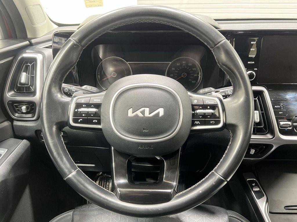 used 2022 Kia Sorento Hybrid car, priced at $20,008