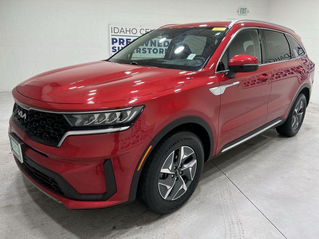 used 2022 Kia Sorento Hybrid car, priced at $20,008