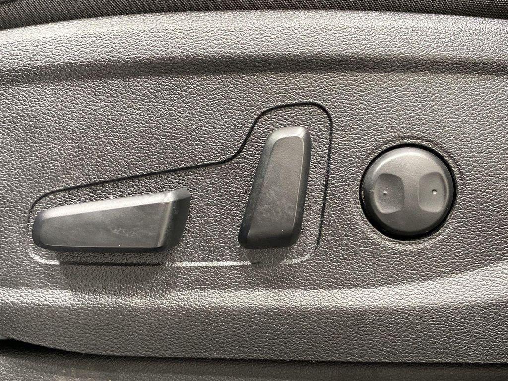 used 2025 Kia Telluride car, priced at $40,995