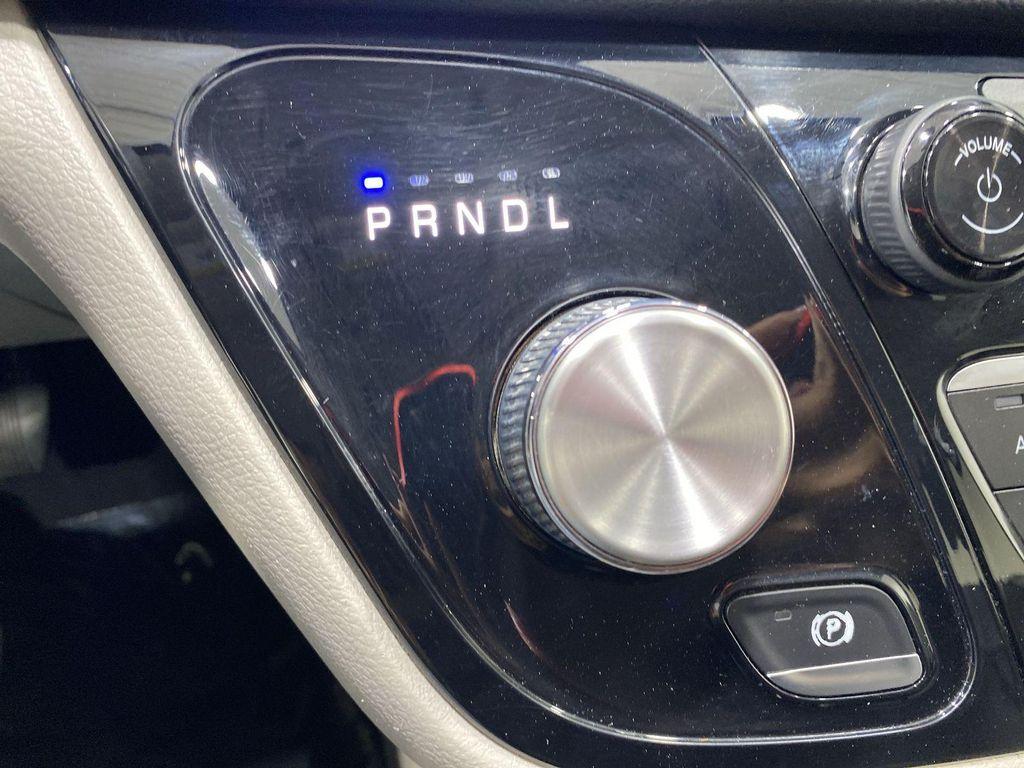 used 2020 Chrysler Voyager car