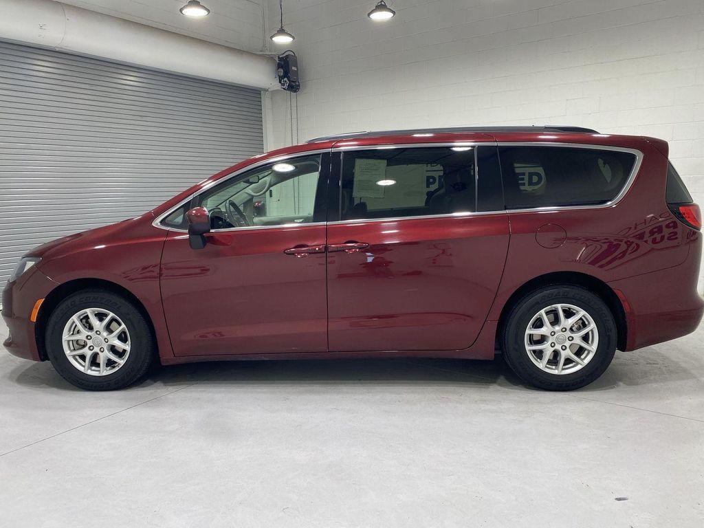 used 2020 Chrysler Voyager car