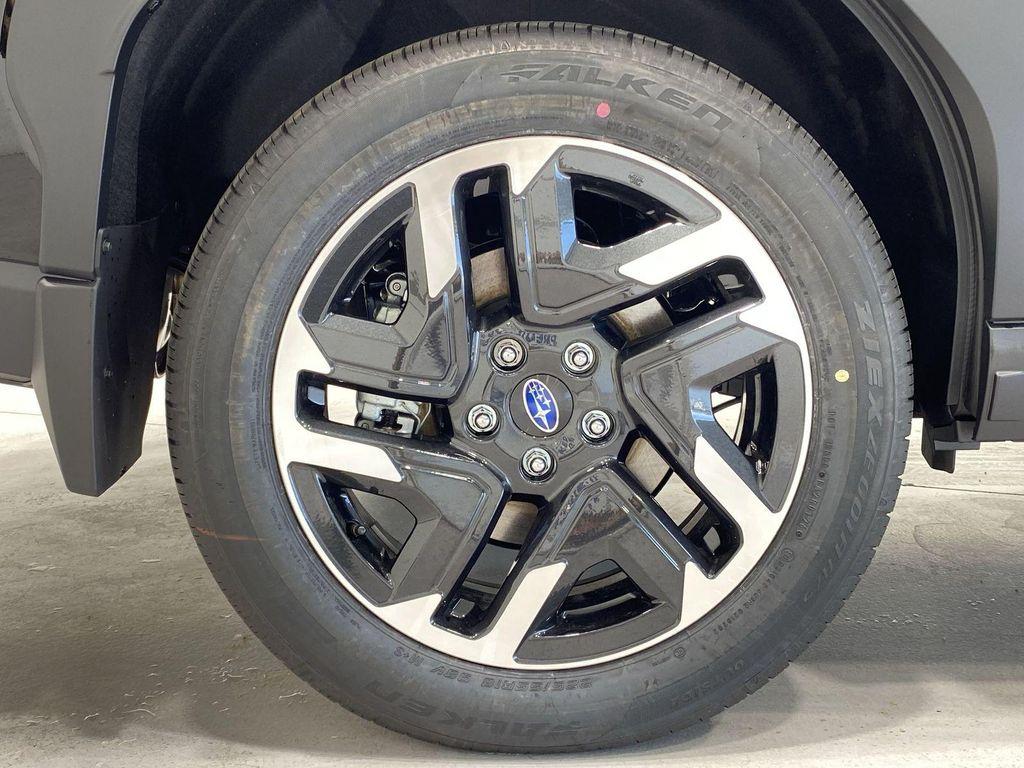 new 2026 Subaru Forester Hybrid car, priced at $35,453