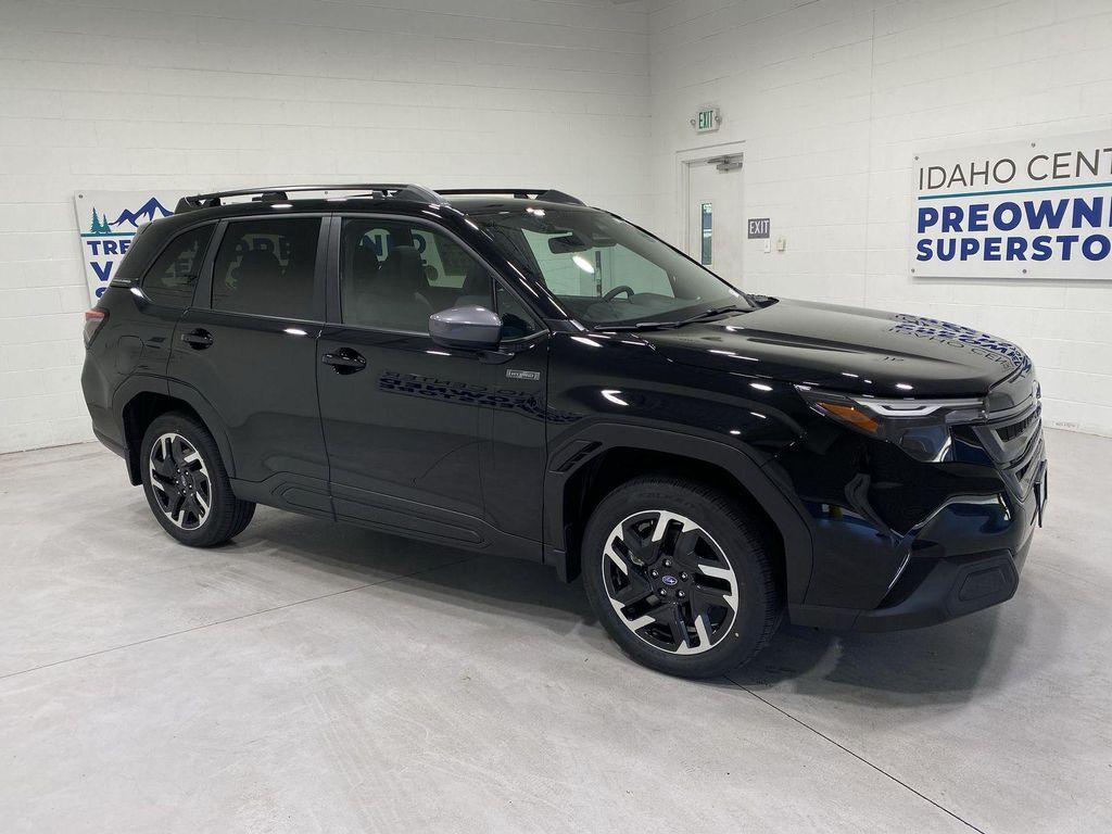 new 2026 Subaru Forester Hybrid car, priced at $35,453