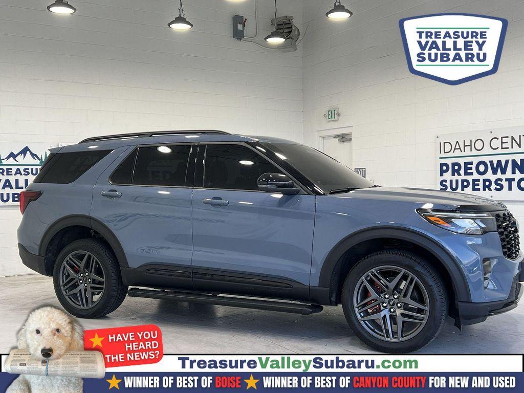 used 2025 Ford Explorer car, priced at $52,043