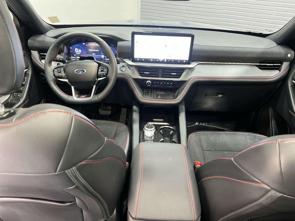 used 2025 Ford Explorer car, priced at $52,043
