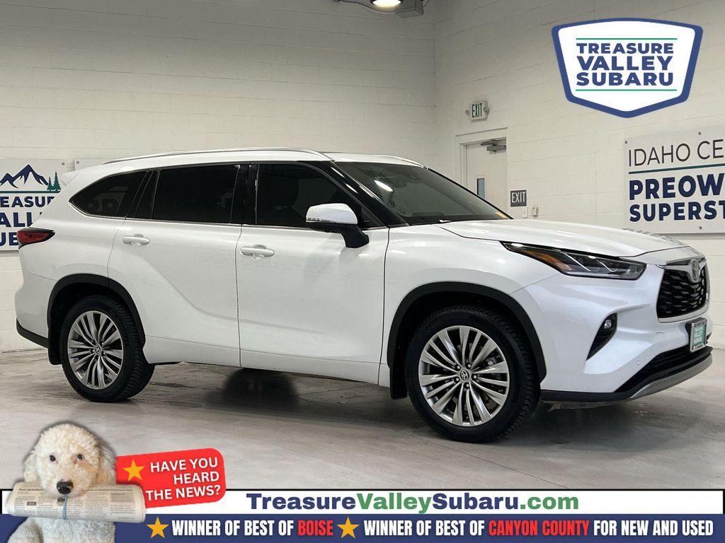 used 2023 Toyota Highlander car, priced at $41,995