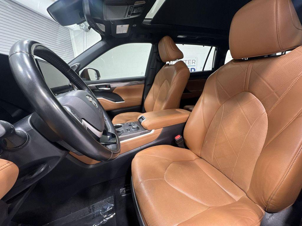 used 2023 Toyota Highlander car, priced at $41,995