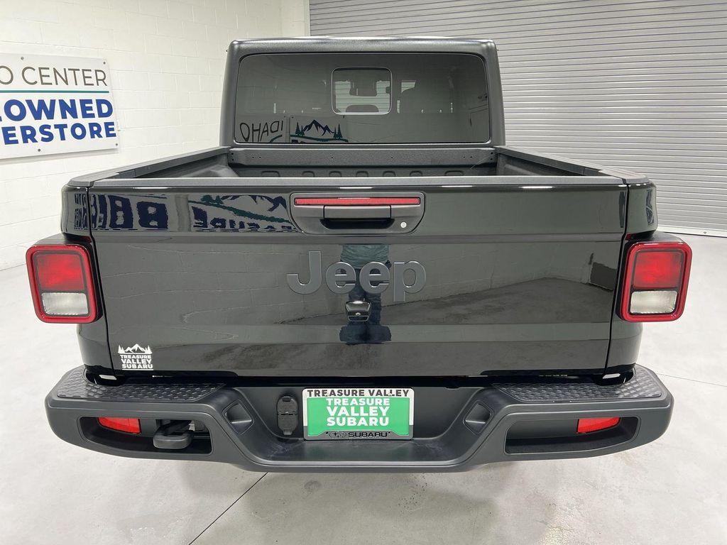 used 2025 Jeep Gladiator car, priced at $41,995