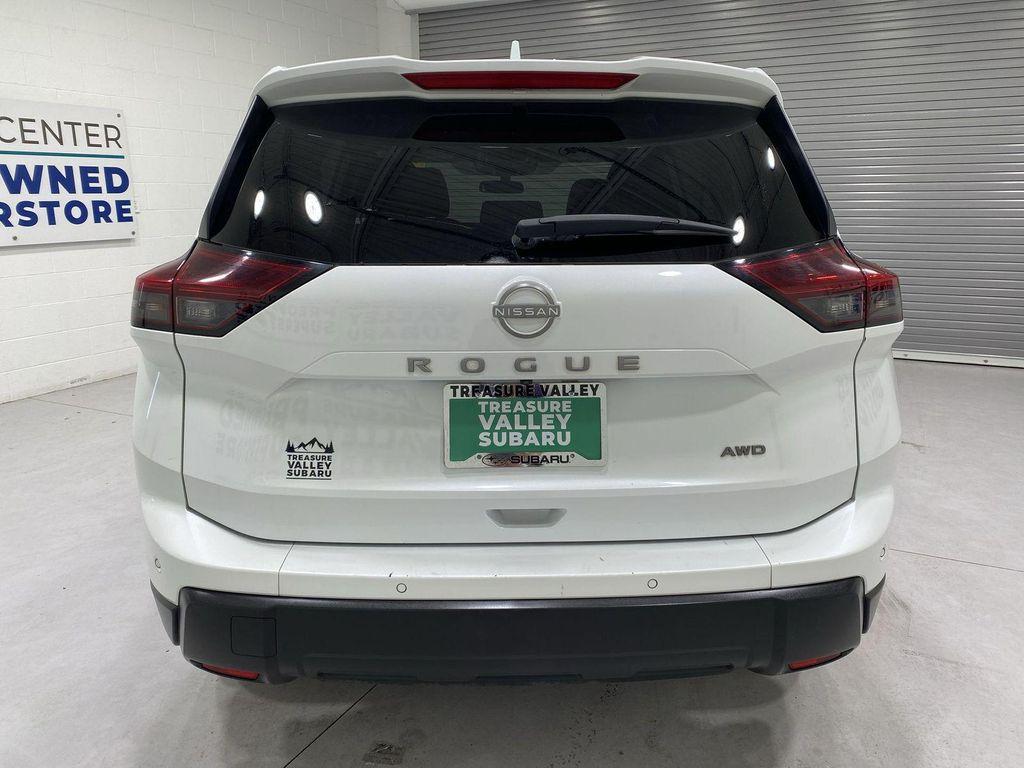 used 2025 Nissan Rogue car, priced at $23,594
