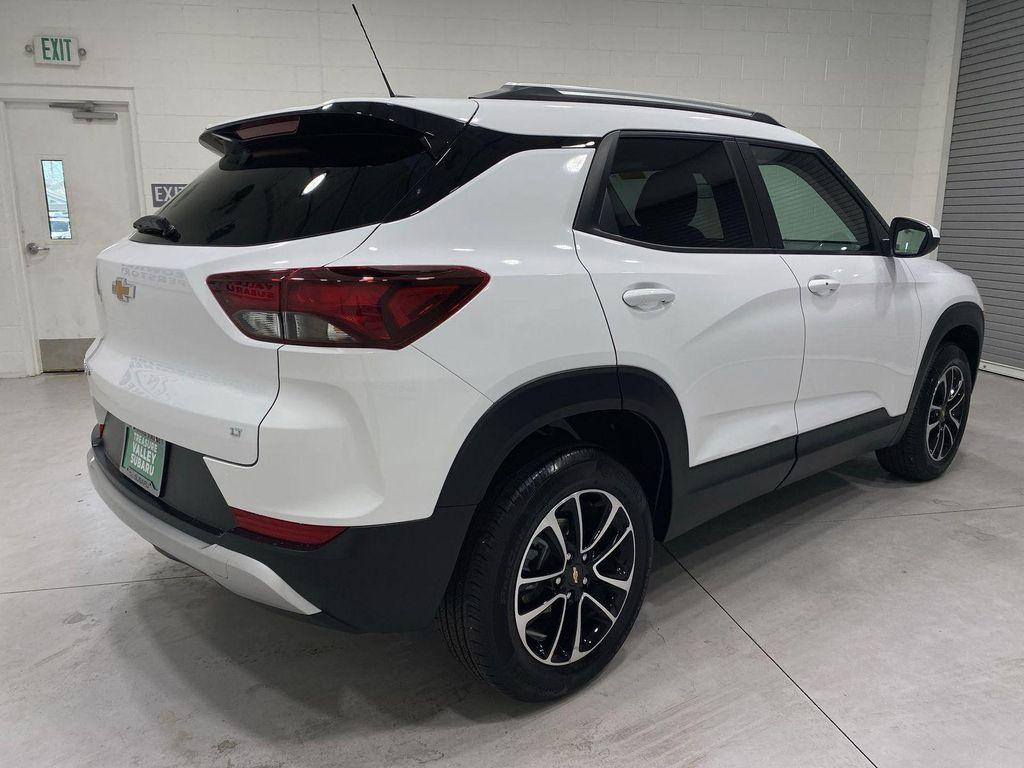 used 2025 Chevrolet TrailBlazer car, priced at $25,387
