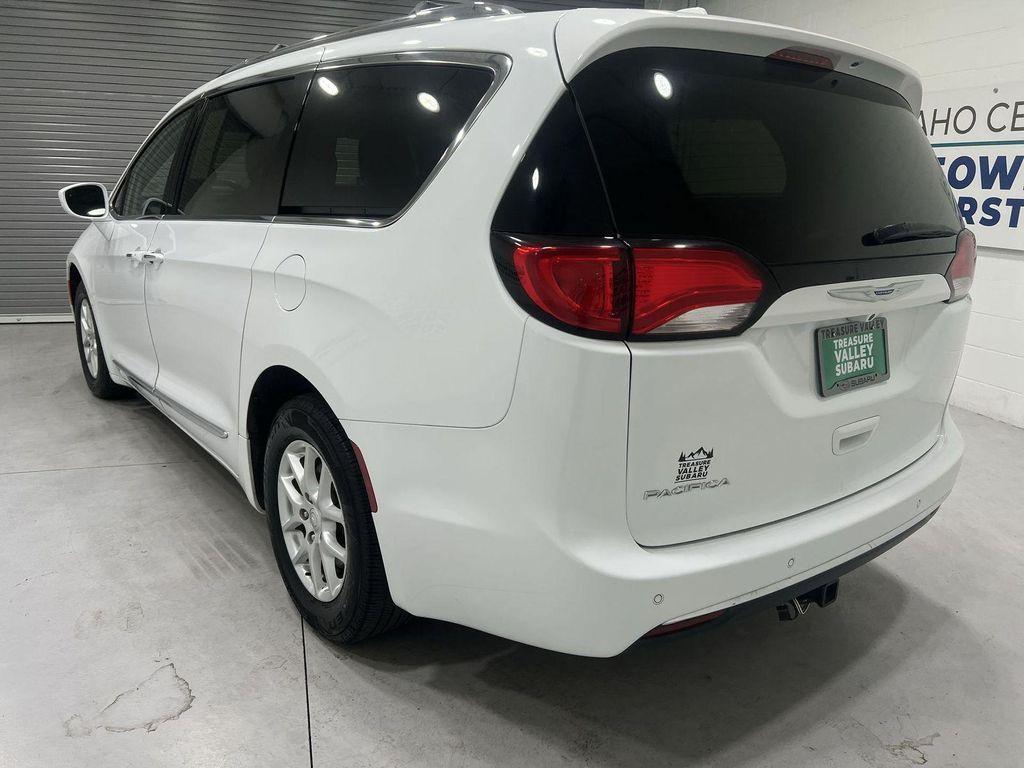 used 2020 Chrysler Pacifica car, priced at $16,594