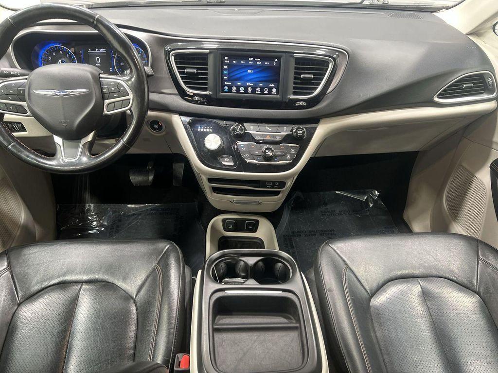 used 2020 Chrysler Pacifica car, priced at $16,594