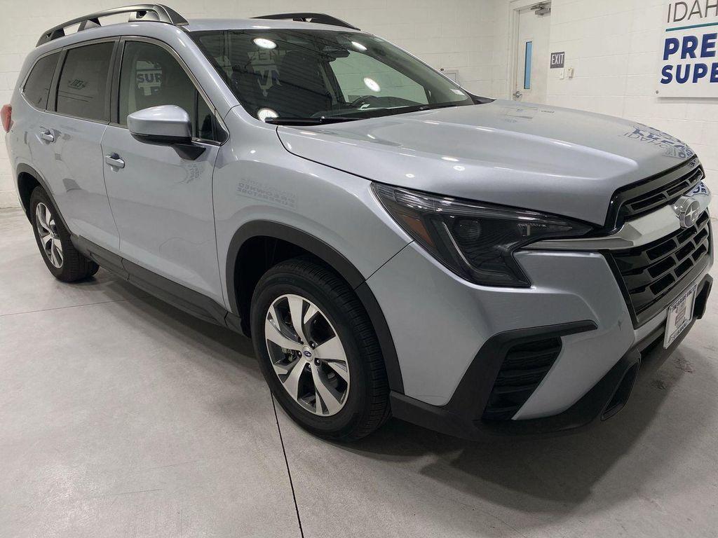 used 2024 Subaru Ascent car, priced at $33,370