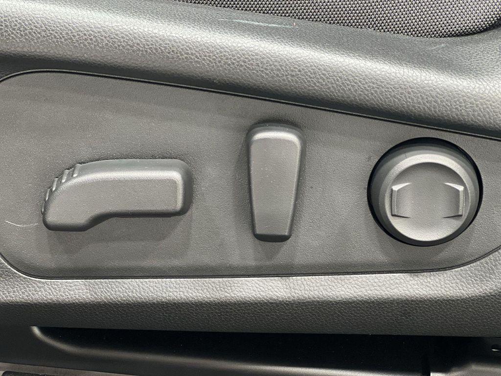 used 2025 Subaru Crosstrek car, priced at $32,153