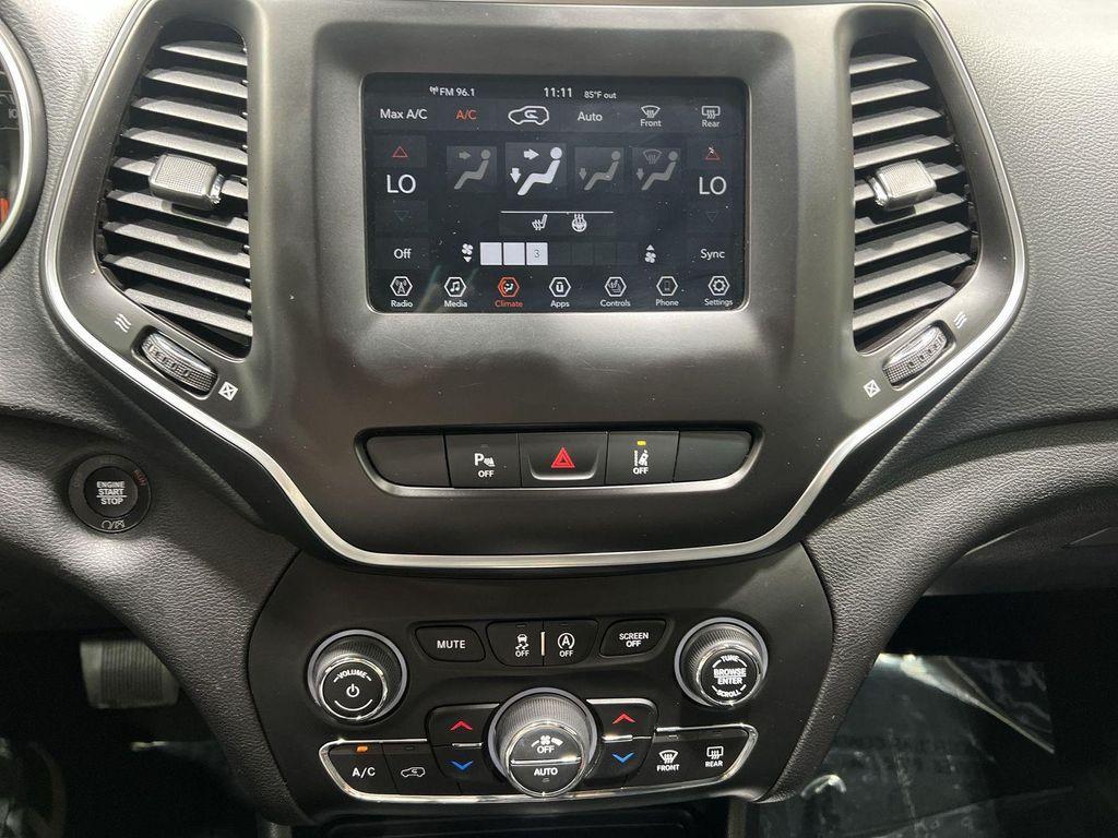 used 2020 Jeep Cherokee car, priced at $22,594