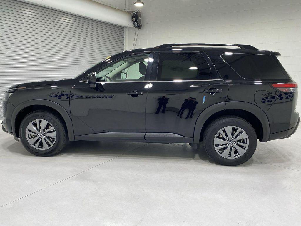 used 2025 Nissan Pathfinder car, priced at $33,370