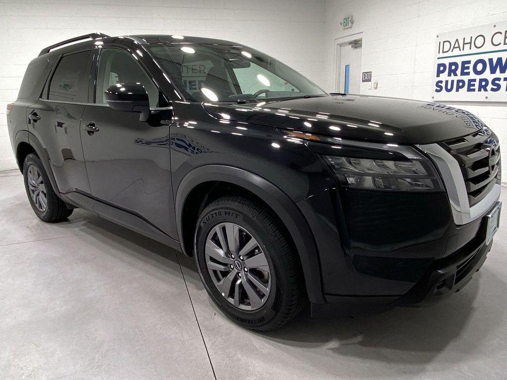 used 2025 Nissan Pathfinder car, priced at $33,370