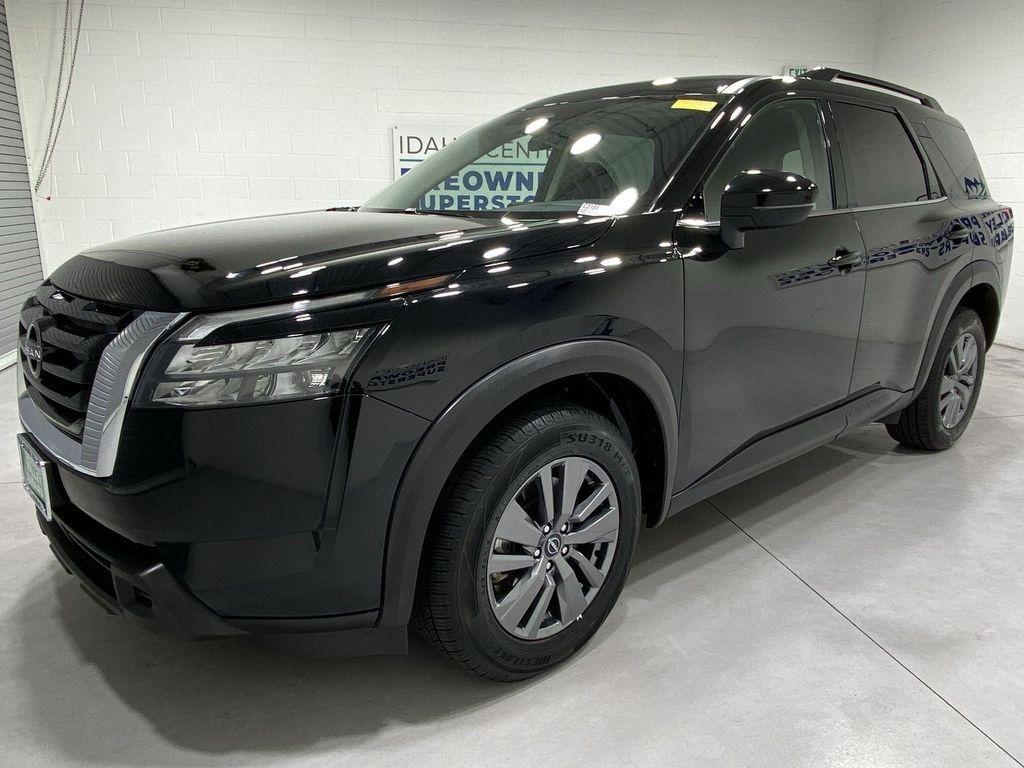 used 2025 Nissan Pathfinder car, priced at $33,370