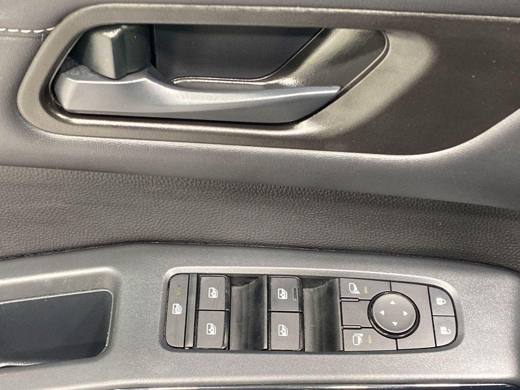 used 2025 Nissan Pathfinder car, priced at $33,370