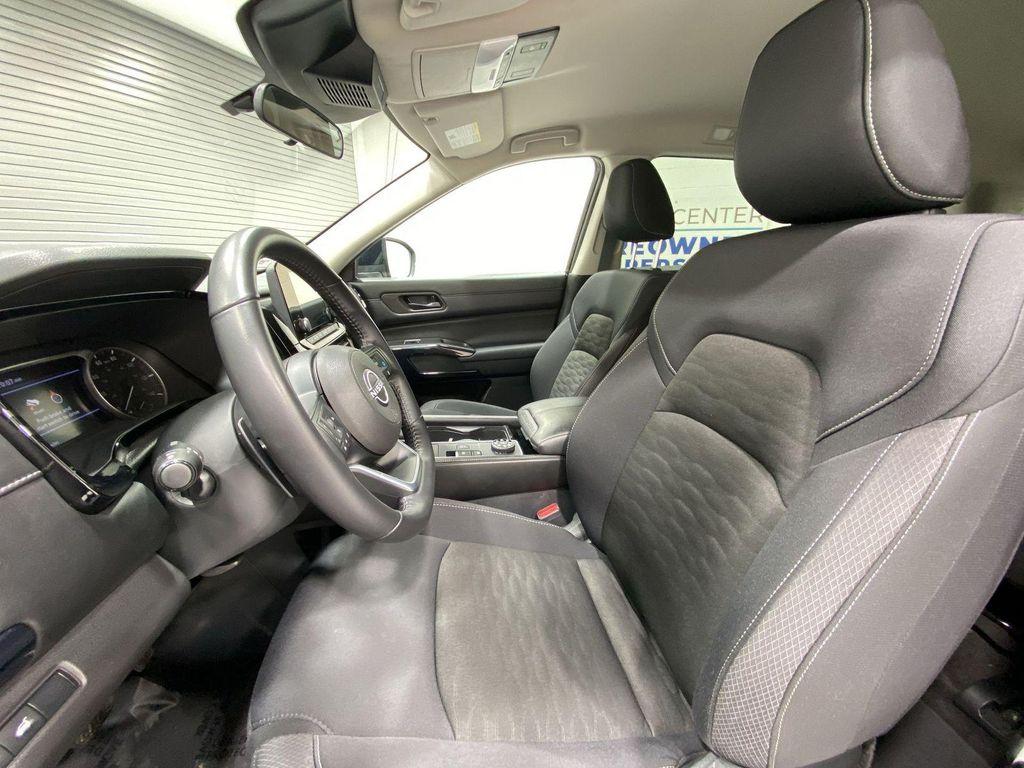 used 2025 Nissan Pathfinder car, priced at $33,370