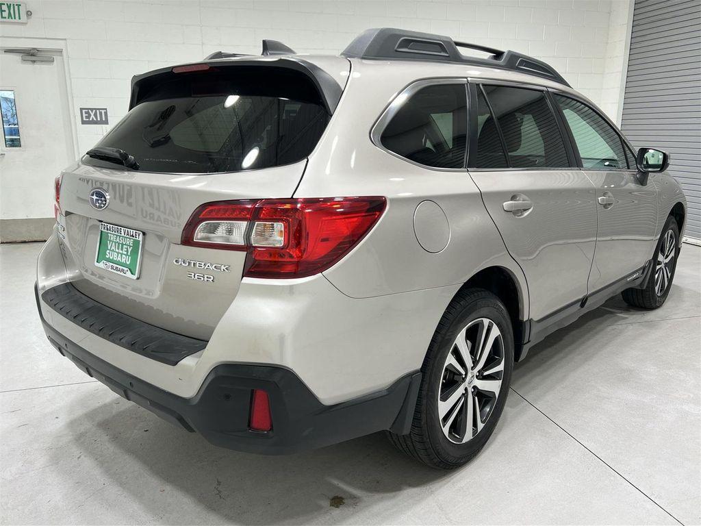 used 2018 Subaru Outback car