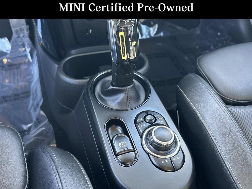 used 2022 MINI Hardtop car, priced at $18,998