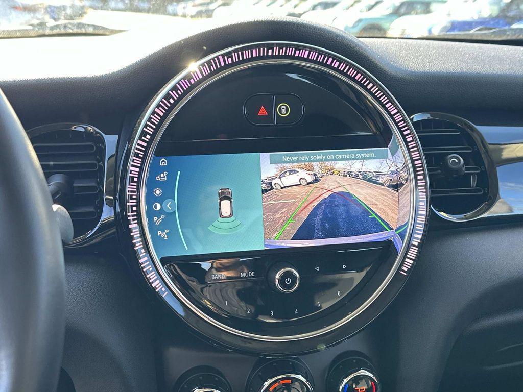 used 2022 MINI Hardtop car, priced at $19,499