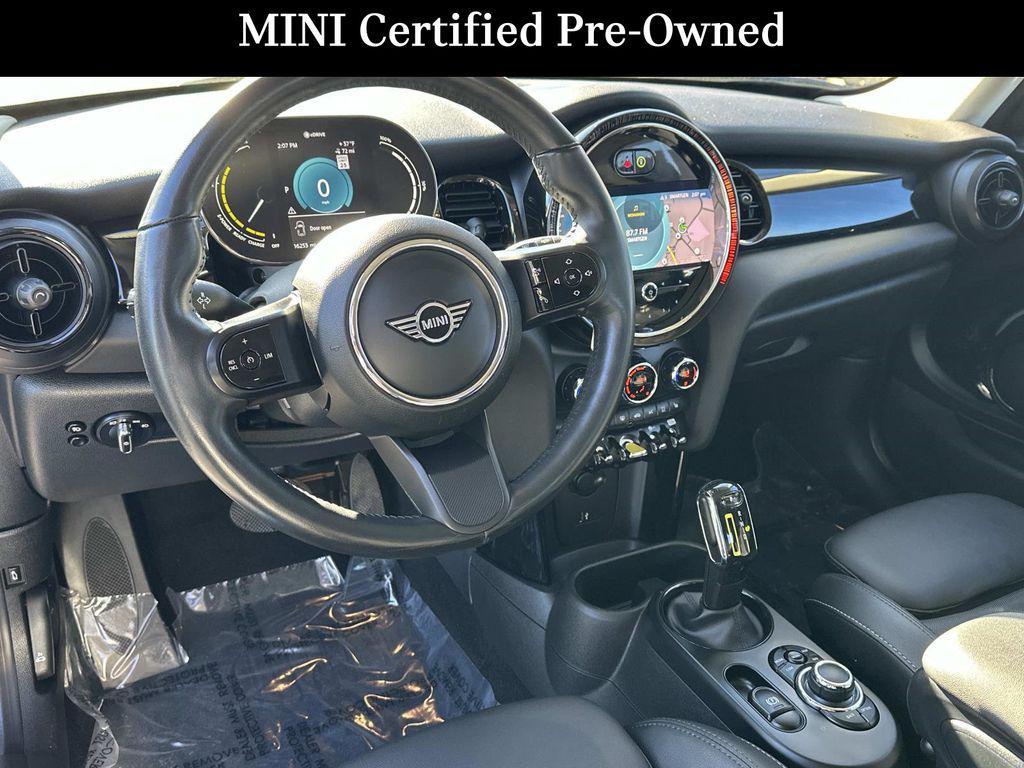 used 2022 MINI Hardtop car, priced at $18,998