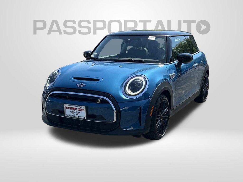 used 2024 MINI Hardtop car, priced at $24,599