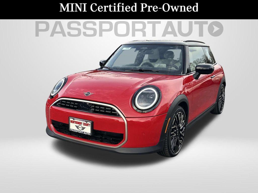 used 2025 MINI Hardtop car, priced at $30,996