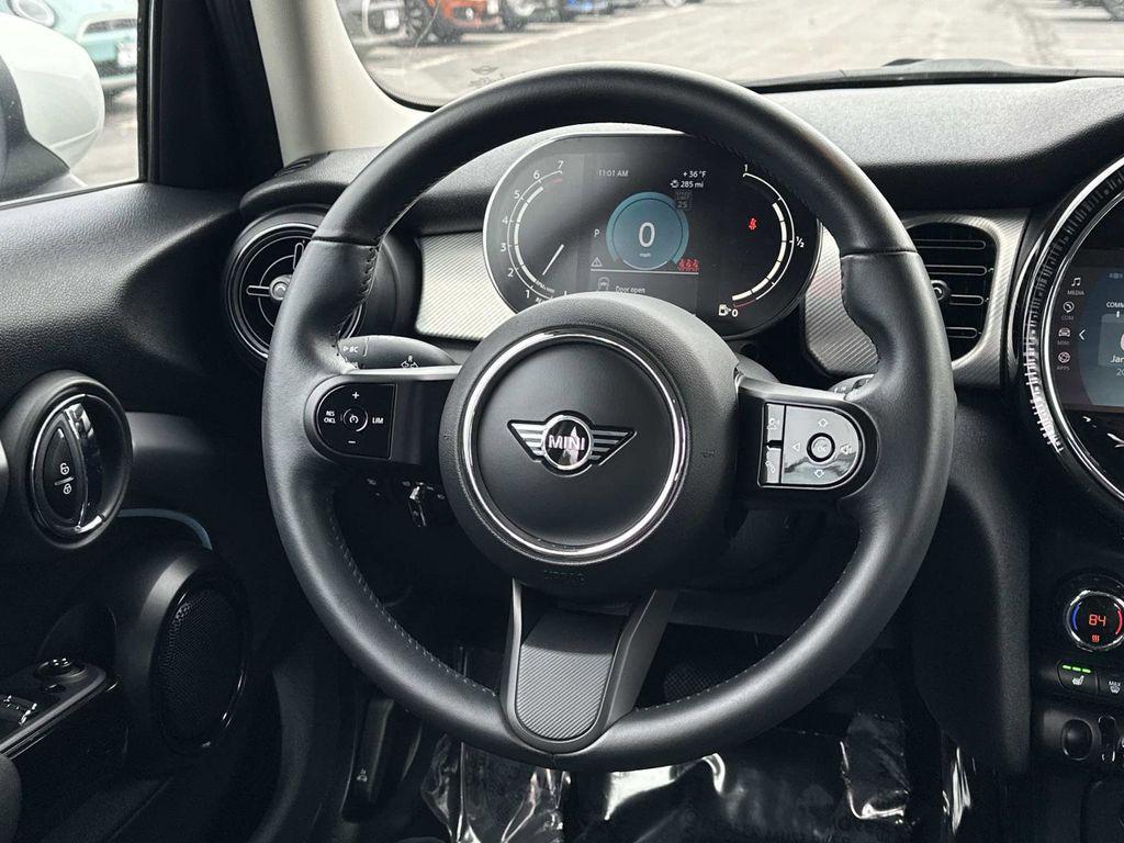 used 2022 MINI Hardtop car, priced at $22,500