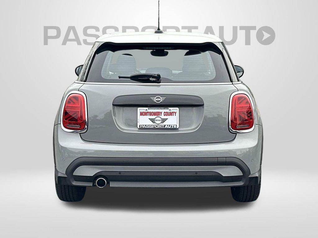 used 2022 MINI Hardtop car, priced at $22,500