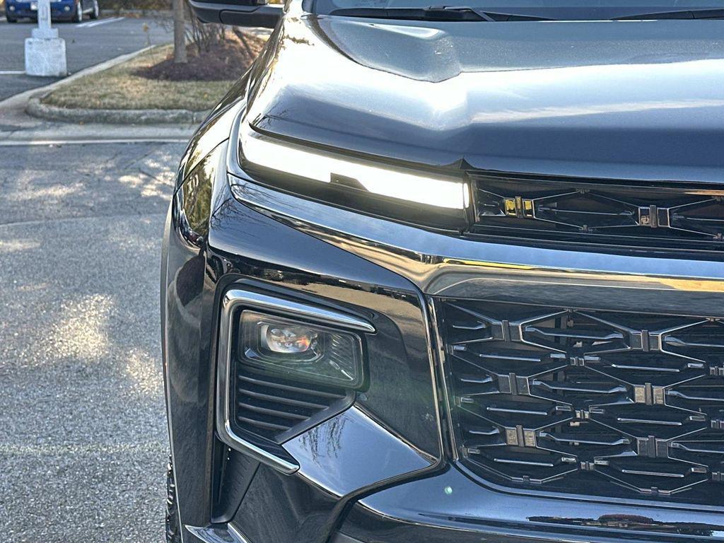 used 2024 Chevrolet Traverse car, priced at $43,650