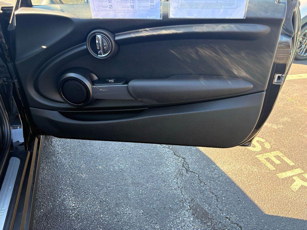 used 2018 MINI Hardtop car, priced at $15,568