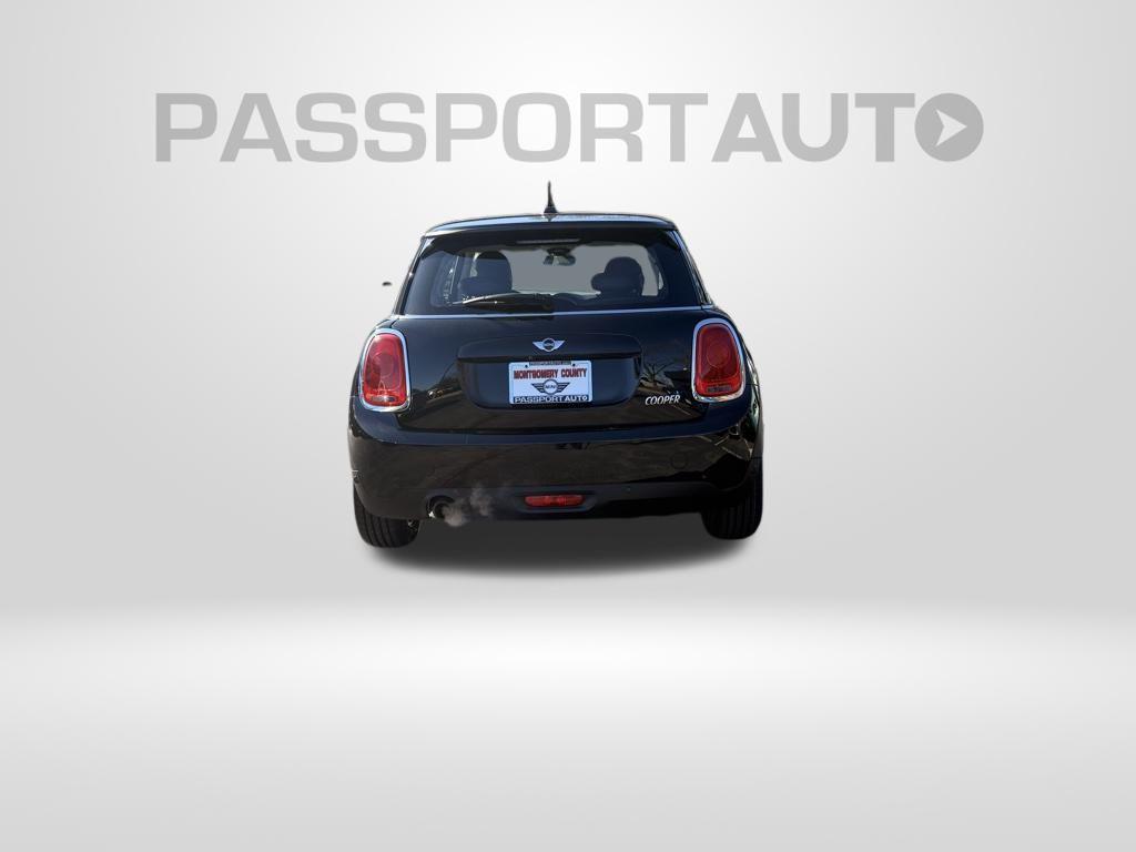 used 2018 MINI Hardtop car, priced at $15,568