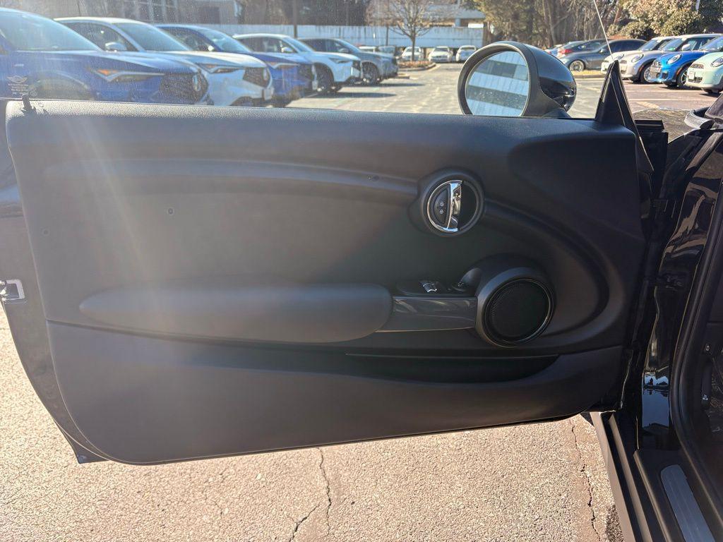 used 2018 MINI Hardtop car, priced at $15,568