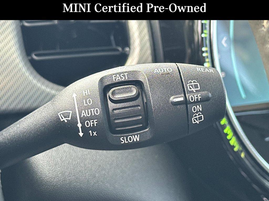 used 2024 MINI Hardtop car, priced at $25,499