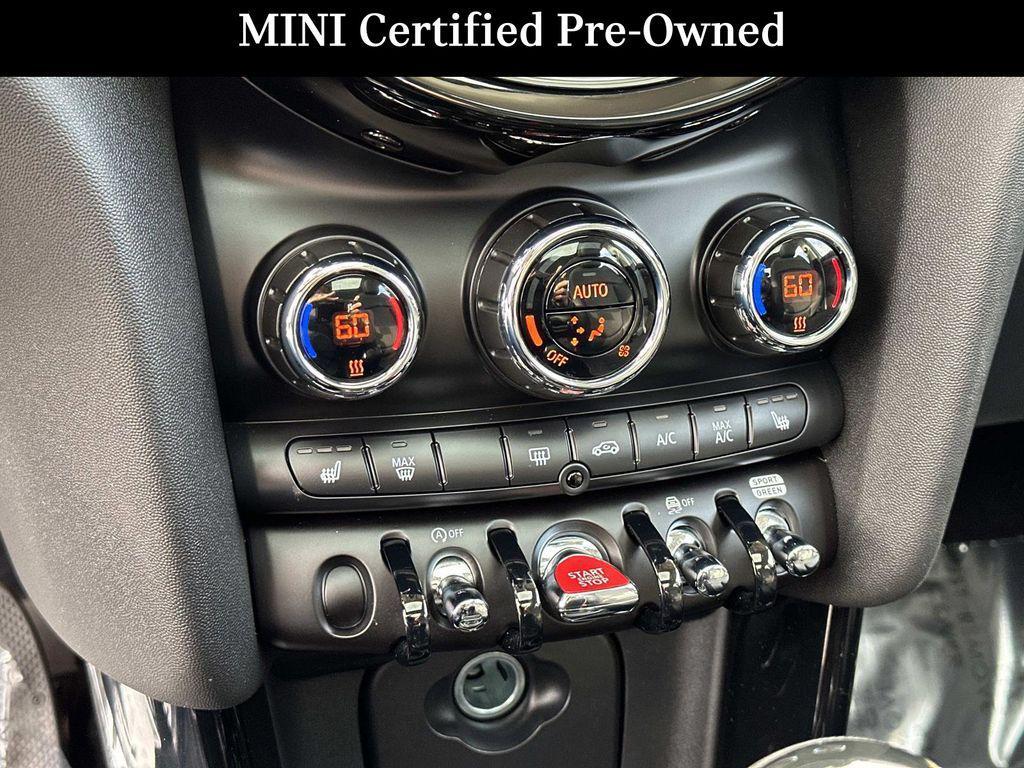 used 2024 MINI Hardtop car, priced at $25,499