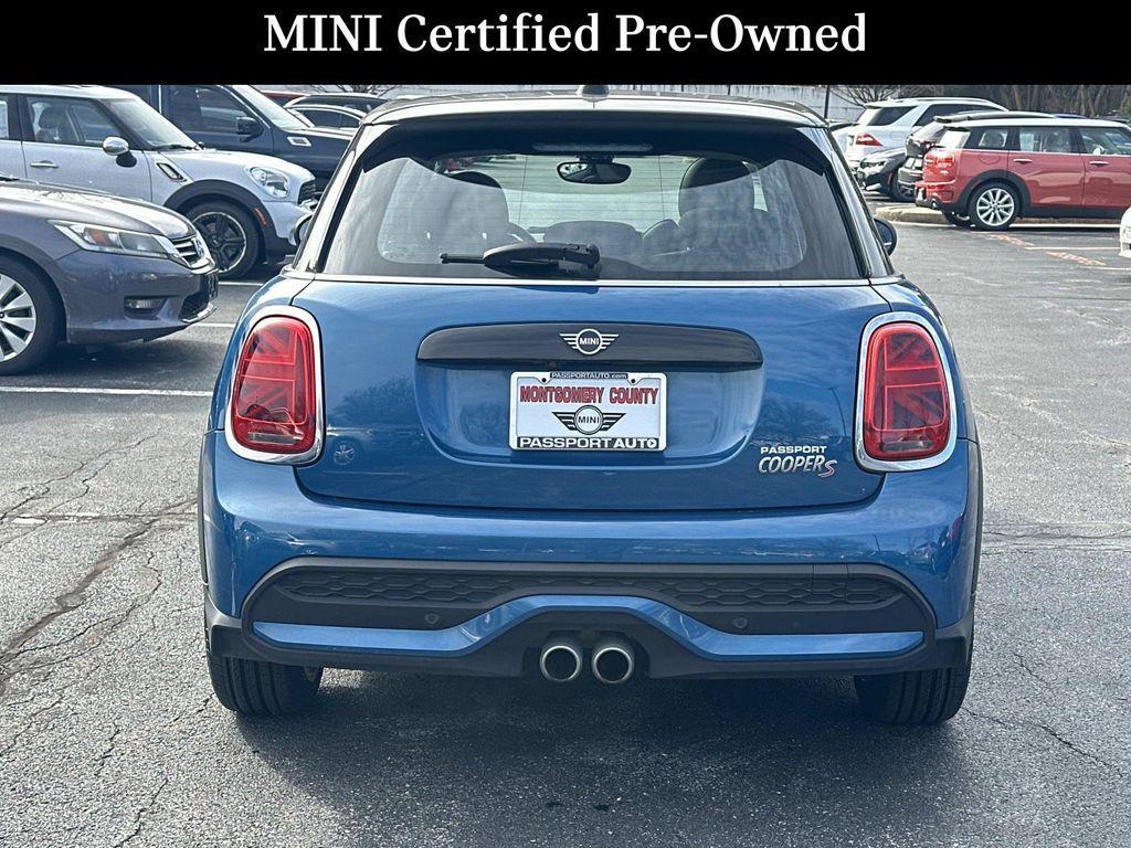 used 2024 MINI Hardtop car, priced at $25,499