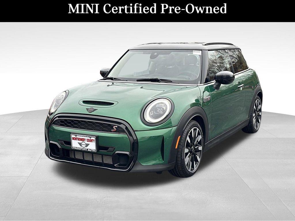 used 2023 MINI Hardtop car, priced at $25,998
