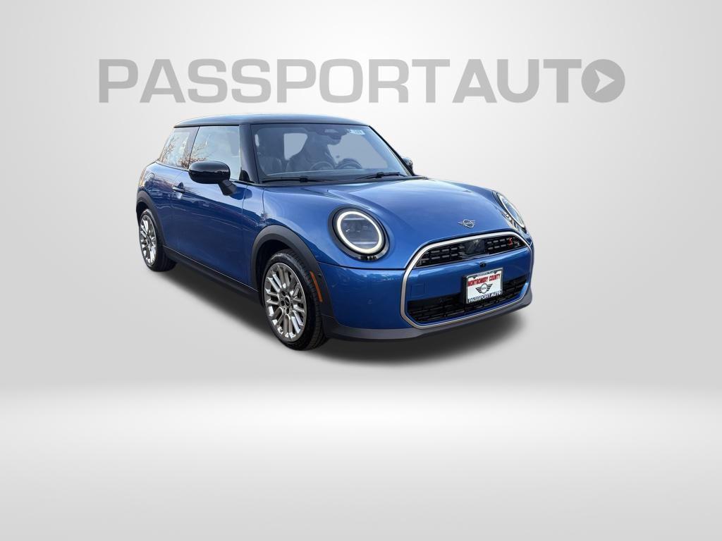 used 2025 MINI Hardtop car, priced at $32,250