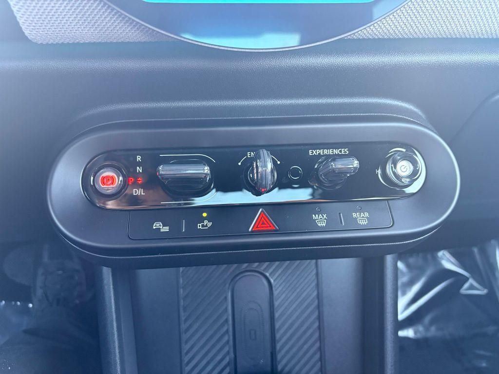 used 2025 MINI Hardtop car, priced at $32,250