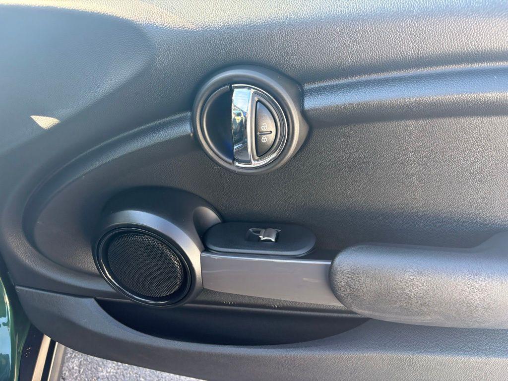 used 2015 MINI Hardtop car, priced at $7,563