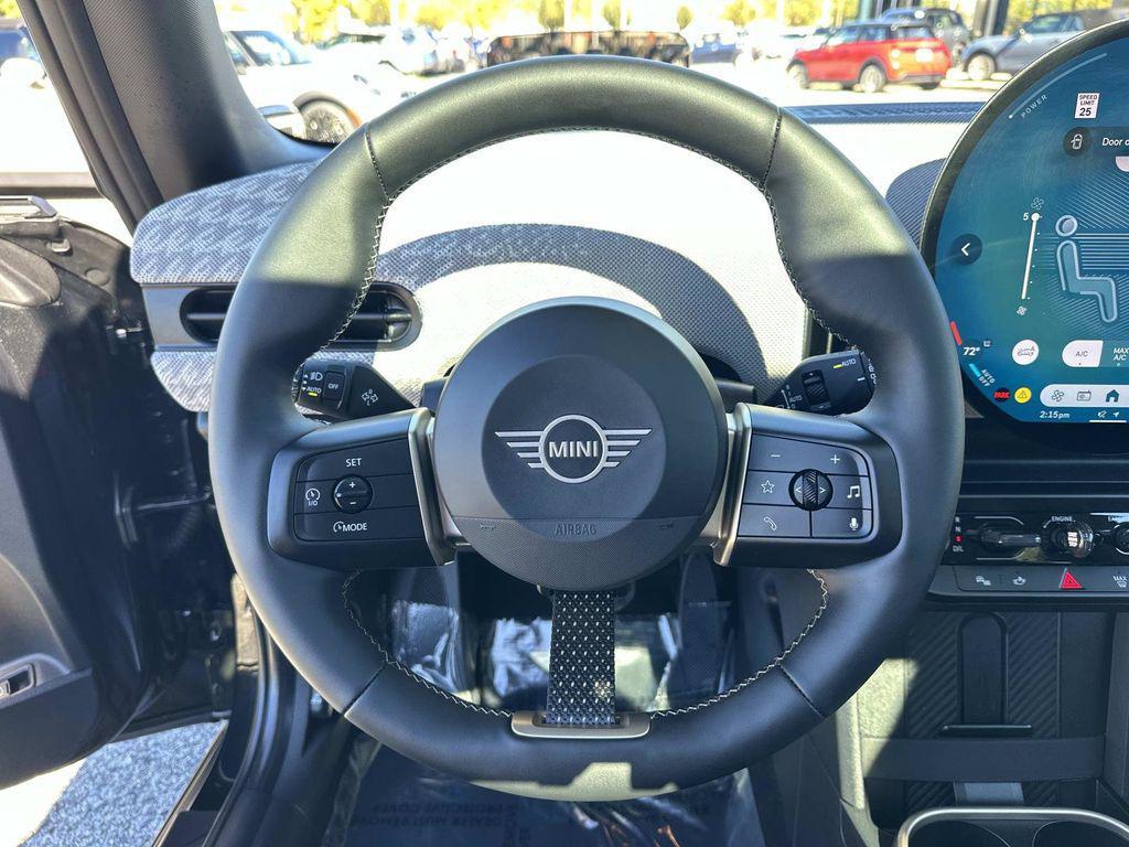 used 2025 MINI Hardtop car, priced at $27,399
