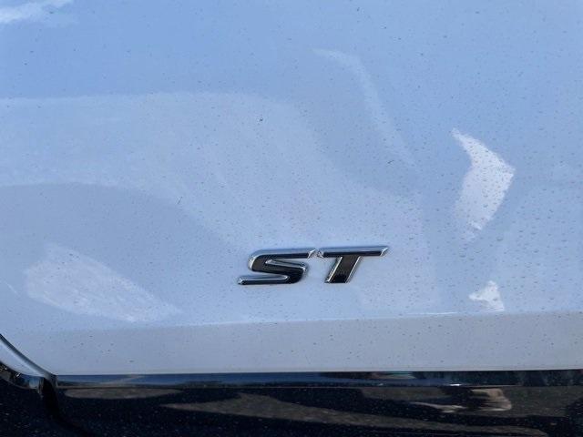 new 2026 Buick Encore GX car, priced at $27,545